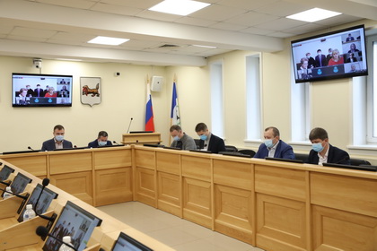Комитет по госстроительству готовит вопросы к предстоящей сессии